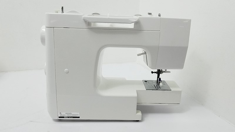 White Sewing Machine Model 2037 User Manual - sunnynew